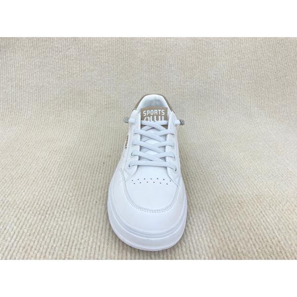 Women comfort flat heel sport shoes with breathable mesh and lace up