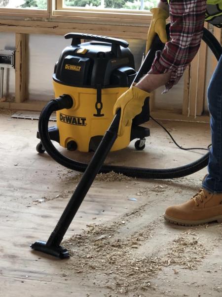 Wet / Dry Shop Vac Commercial Vacuum Cleaner With Upright Installation