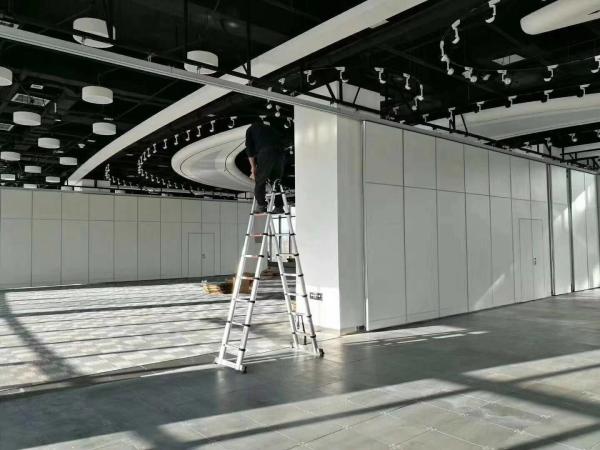 O salão de baile que desliza o móvel de dobramento das separações mura o padrão da isolação sadia ASTM