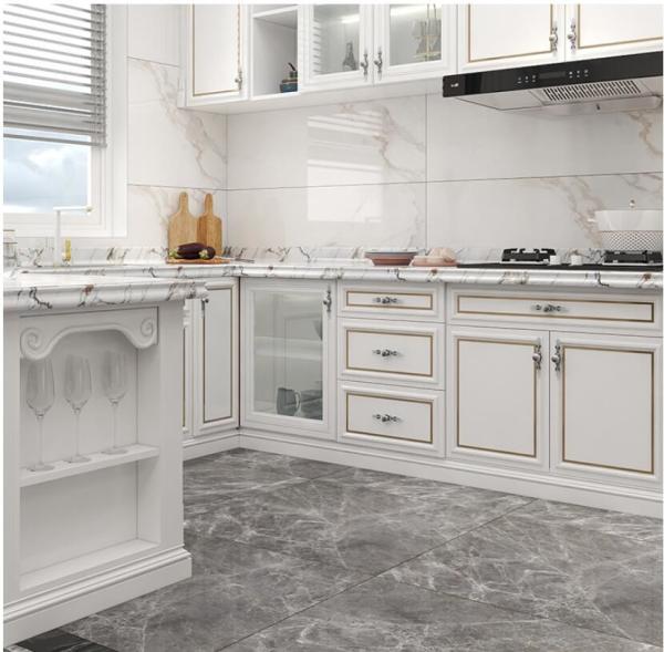 Contemporâneo de alto brilho branco dos armários de cozinha da madeira maciça do painel de 1.8cm com punho do metal
