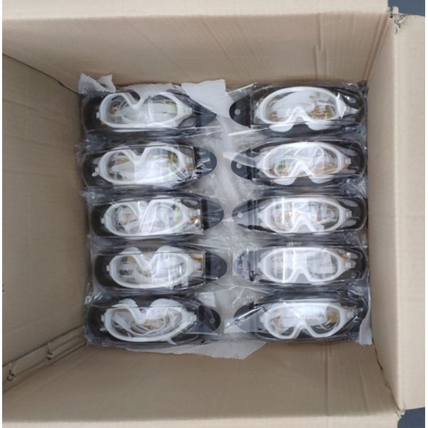 Professional Swimming Glasses Electroplated Swimming Goggles Anti Fog Lenses And Adjustable Strap