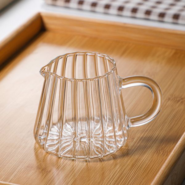 Clear Vertical Striped Spout Milk Jug Borosilicate Glass Drinkware High Temp Resistant