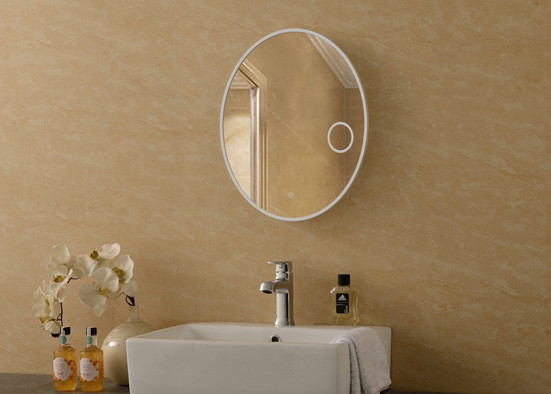 Size Customized Oval Illuminated Bathroom Mirror 5mm Thickness With LED Light Strip