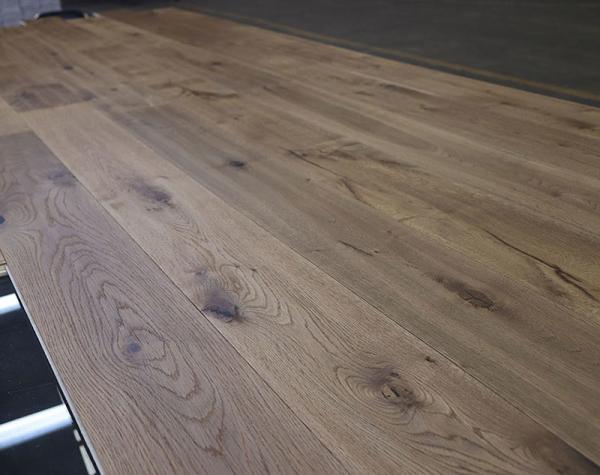 Duty Free 3 layers Oak Flooring to EU, Smoked, Handscraped, Natural Oil, Click