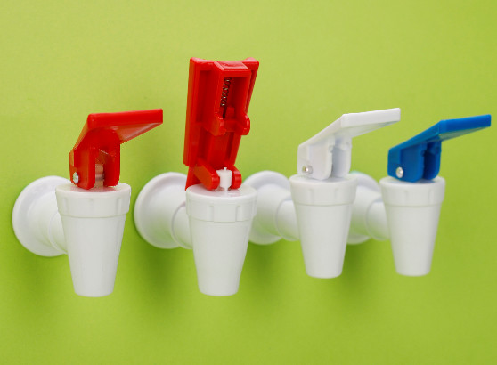 Torneira quente da água fria para a substituição do distribuidor da água