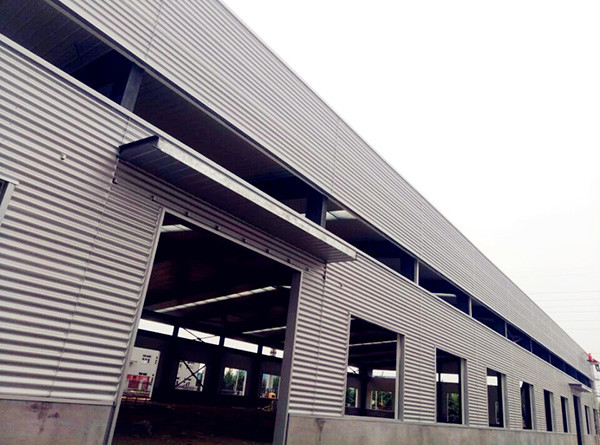 Hot Dip Galvanised / Painted Structural Steel Construction Buildings For Warehouse