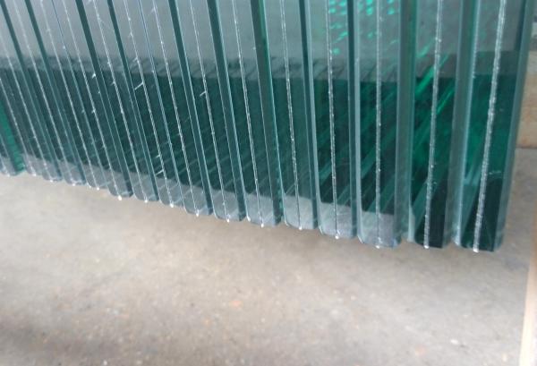 EU CE Certification Curved Laminated Toughened Glass For Exhibitions Hall