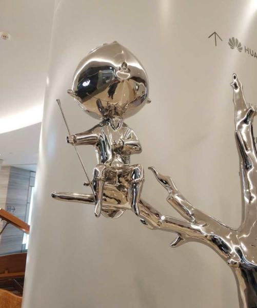 O espelho de Art Indoor Ornaments Sculptures Forging do metal lustrou