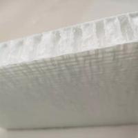Panneau sandwich en fibres de verre FRP à nid d'abeille Bonne résistance aux chocs