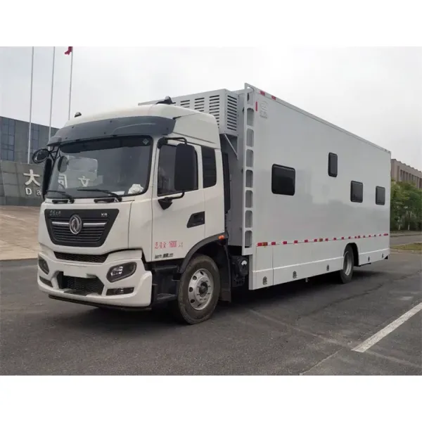 Customized Heavy Duty Outdoor Mobile Camping Shelter Truck Lodging Vehicle Domitory Logistics Emergency Support