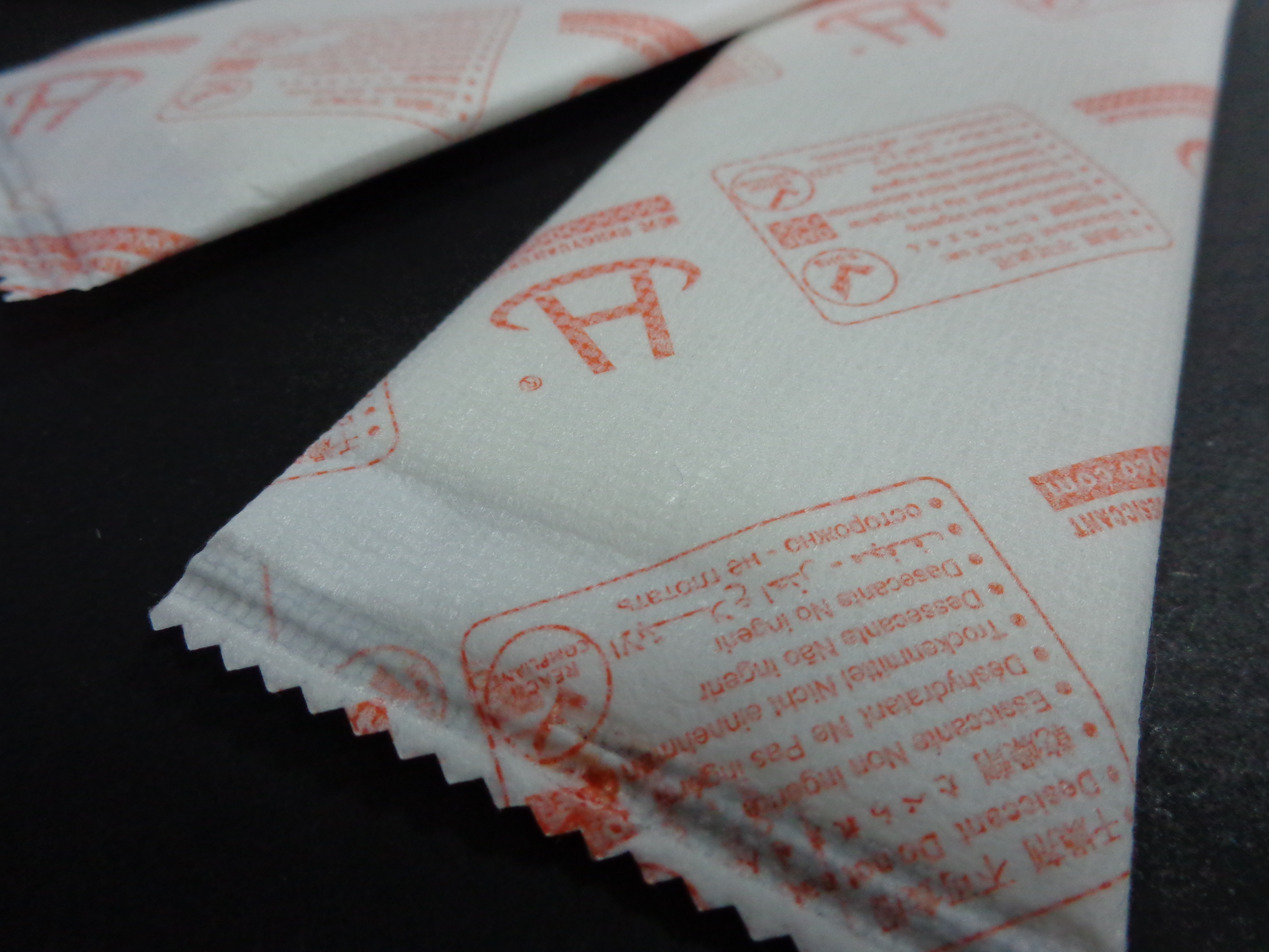 Static Resistance Moisture Absorbing Bags Environmental Protection For Semiconductor