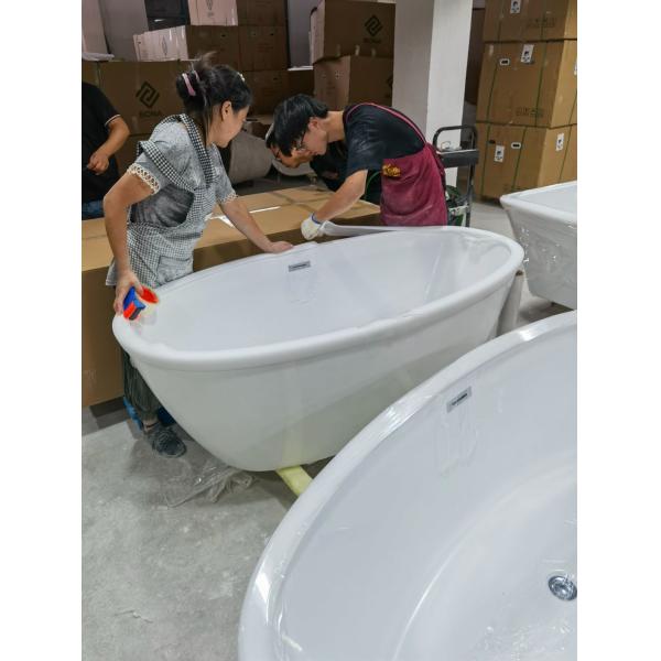 Oval Luxury Freestanding Bathtub Egg Design with Customized Request and Hand Control