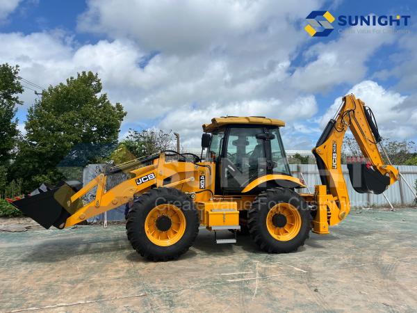 Used JCB 4CX Wheel Loader with Diesel Engine