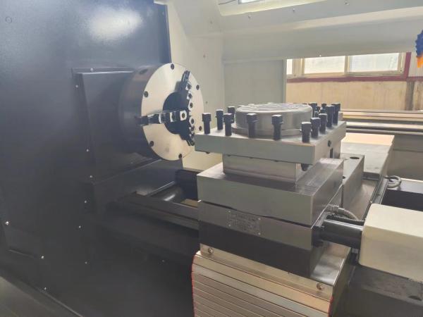重荷 フラットベッドCNC lathes CK6180 2000mm 2つのセンター間の距離