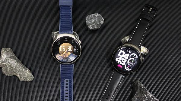 HD TFT Multifunction Smart Watch ODM HS40 Lightweight Led Digital Watch