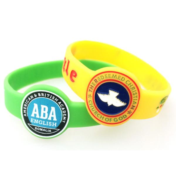 QR Code custom Silicone bracelet wristband for adlut boys girls school company words logo sign