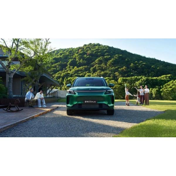 DFSK E5 Plus 7 Seater Hybrid 3 Row SUV Vehicles Plug In SUV With 120km/165km Long Range