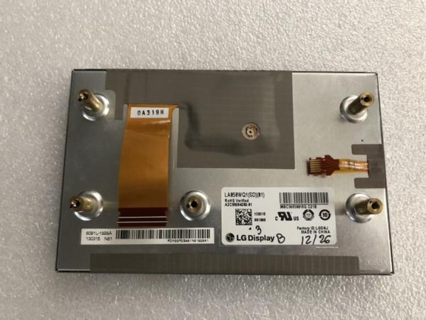 WQVGA 80PPI 5.8 Symmetry TFT LCD Module 470cd/m2 LA058WQ1-SD01