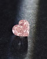 O coração cor-de-rosa crescido dos diamantes do CVD laboratório sintético dá forma a 2.5ct-3.0ct