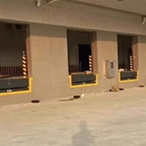 Blue Grey Loading Dock Leveler For Heavy Equipment / Machinery Depots