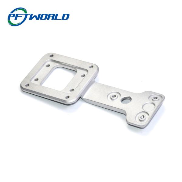 Limpando com jato de areia as peças de metal de aço inoxidável de alumínio fazendo à máquina de gerencio de trituração do CNC do CNC