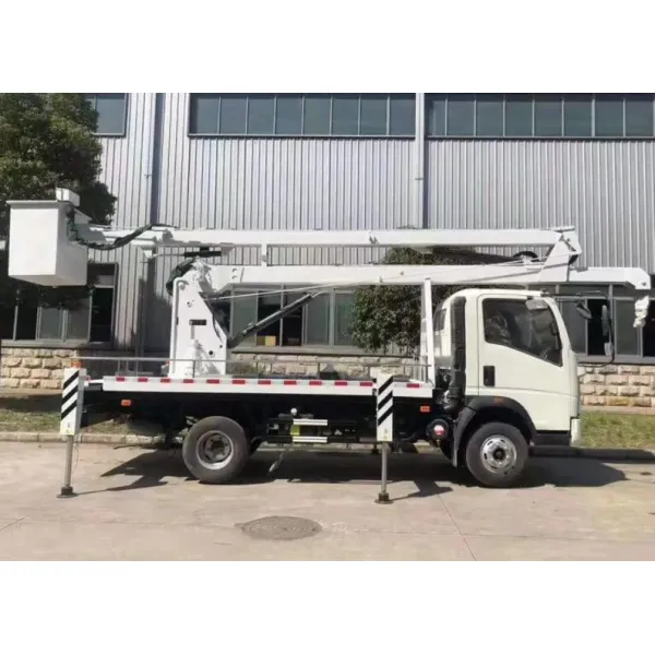 HOWO 16m-18m Aerial Platform Truck Truck Mounted Insulated Aerial Lift Truck For Philippines