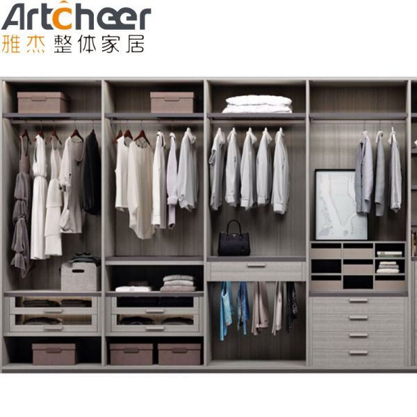 French Style Custom Size Solid Wood Walk-In Wardrobe Closet for Luxury Bedroom