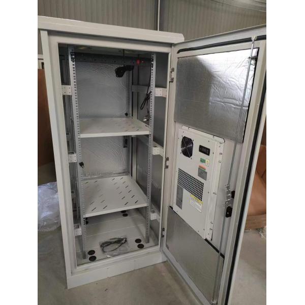 800*800*2000 42U Server Cabinet with 19 Inch Rainproof Design and 2 FAN Accessories