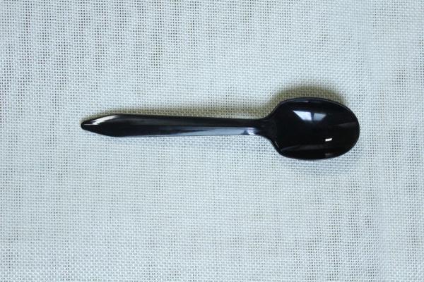 Effortlessly Serve Your Guests with Our PP Disposable Plastic Cutlery and Straws Set