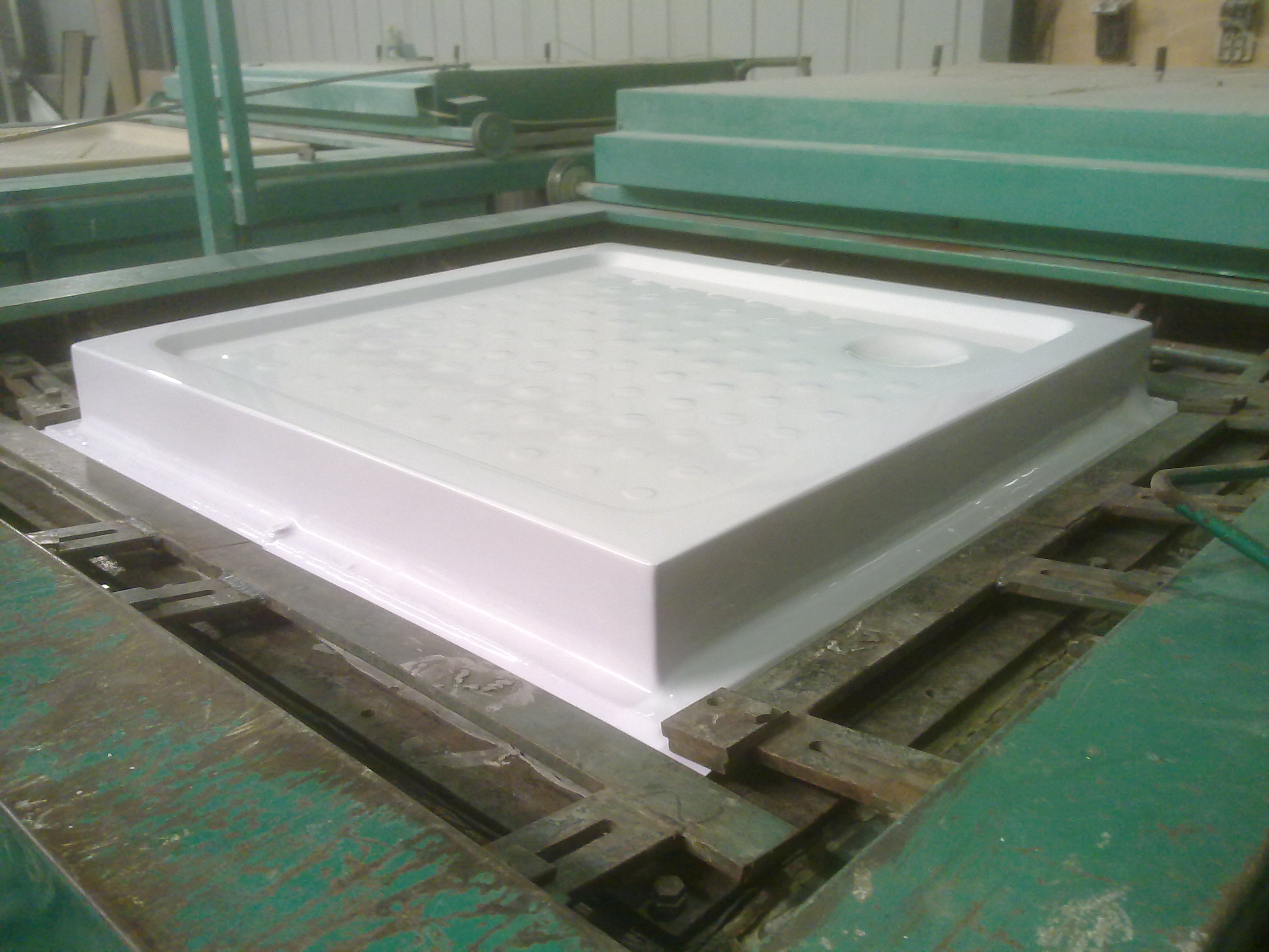 Good Price Thick sheet vacuum forming machine China