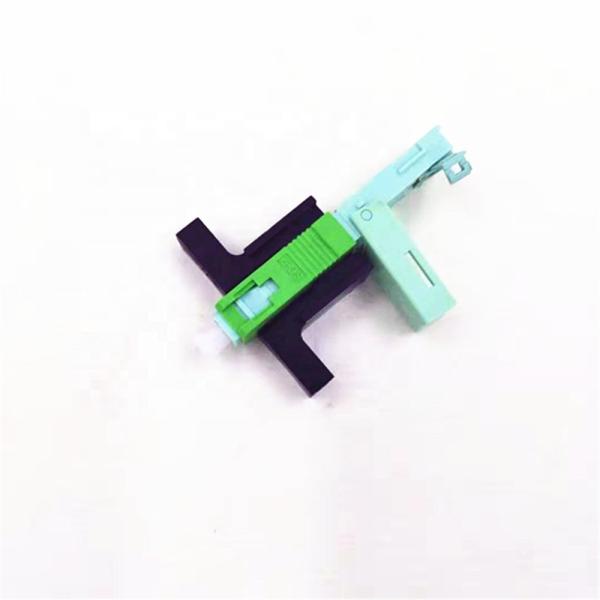 Green Single Mode Fiber Connectors For Digital Communications 0.3dB Insertion Loss