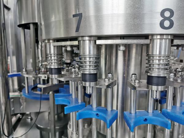 High Efficiency Bottled Edible Oil Filling Machine For Filling And Capping