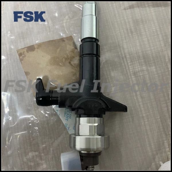 Fuel Injector 095000-6980 Common Rail Injector For Isuzu 4JJ1 3.0L Engine