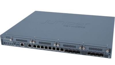 ODM prendido dos routeres SRX340-SYS-JB de Juniper Networks