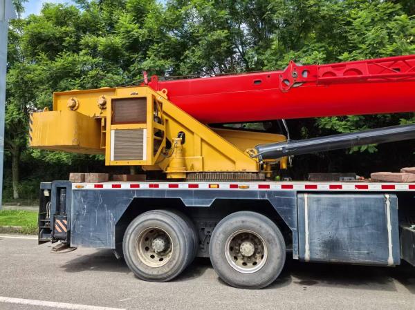 25 Ton STC250T4 Mobile Truck Crane Used Chinese Design for Construction
