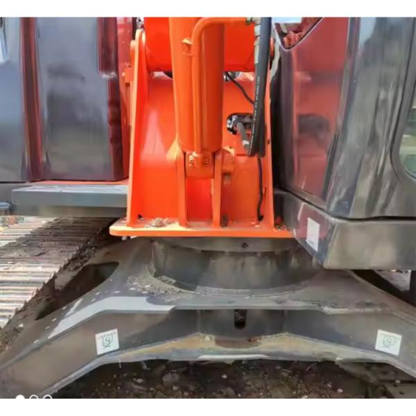 24ton Used Hitachi Excavator Hitachi ZX240 Old Construction Digging Machine Crawler Type