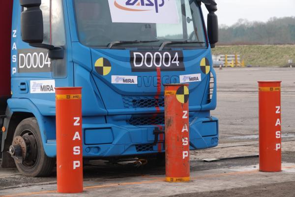 Bollares fijos La adición perfecta a su plan de control de tráfico Profundidad 350 mm