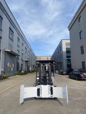 Customised 4 Wheel Forklift 1.5 Ton 3 Ton 3 To 7m Seat Operated Electric Stacker Lifter