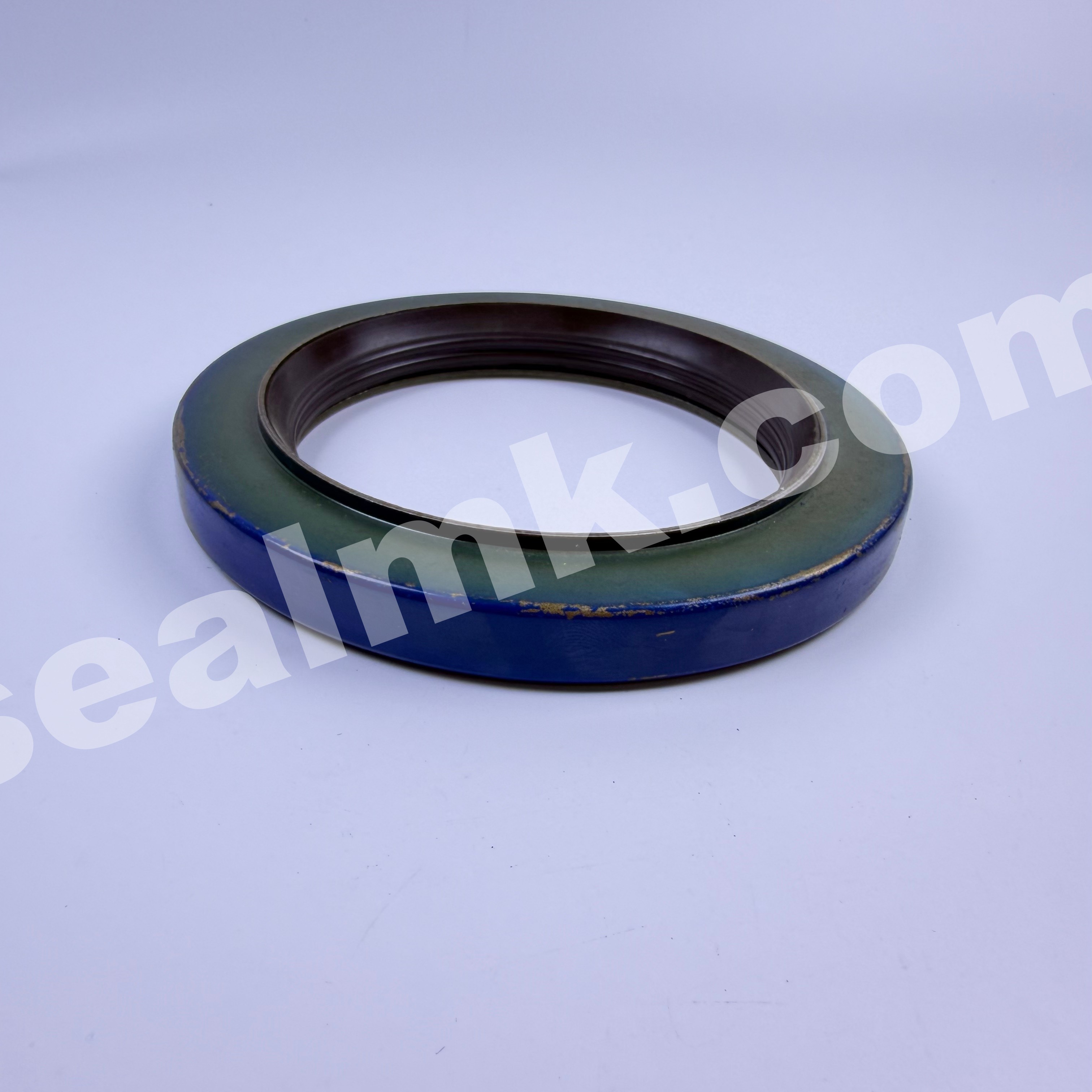 Size: 90x130x17; compatible with DAF part numbers 1404690, 1700523, and ACU6695.
CORTECO part number: 19034570B.
Suitable for DAF models including the LF45, LF55, and FA45 series.