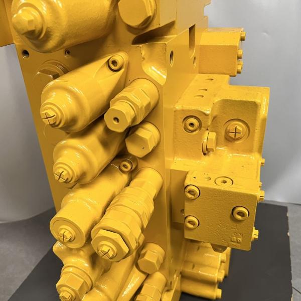 723-47-26103 Válvula de control Fittings de Komatsu PC300 PC350 PC360 Tokugawa Remanufacturing Hidráulico GID