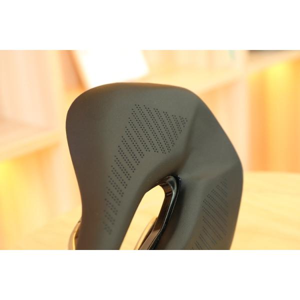 Lightweight MTB/Road Bicycles Saddle for All Seasons Front Seat Mat Black