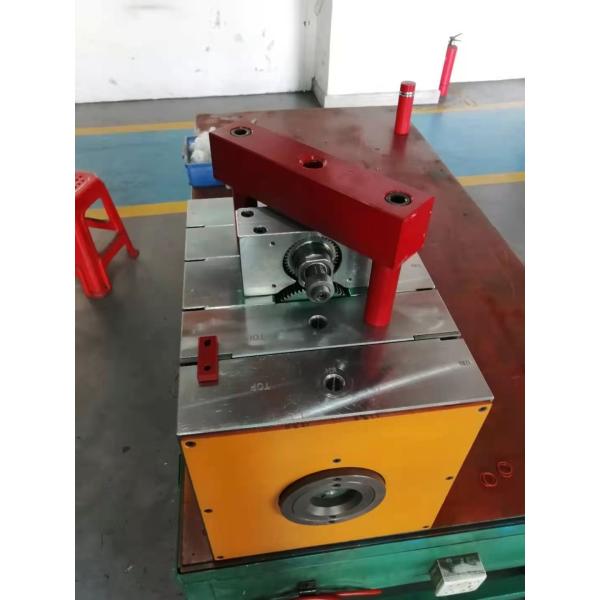 NAK80 POM Plastic Injection Mould For Auto Parts Tooling
