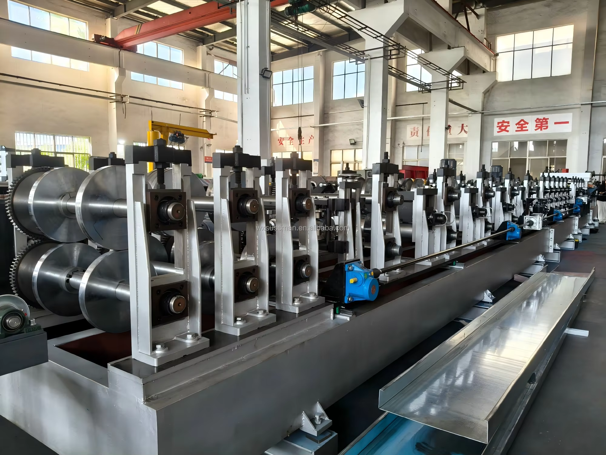 Wide Adjustable Galvanized Steel Structure Frame C Z Purlin Roll Forming Machine Popular in Australia for Steel Structure Warehouse