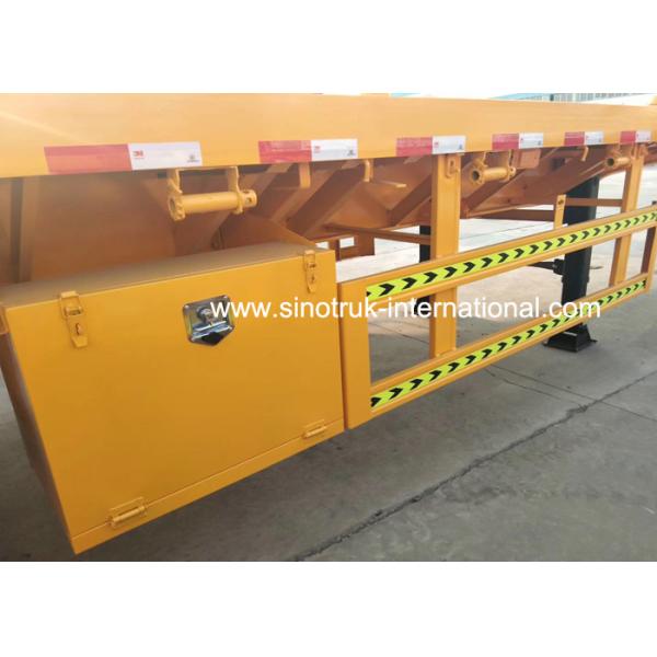 Yellow Flatbed 3 Axles Container Semi Trailer Truck Carrying Heavy Equipment