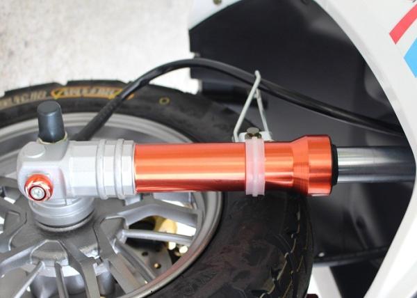 gas motor scooter 50cc 125cc 150cc GY6 engine front disc rear drum alloy wheel white plastic body
