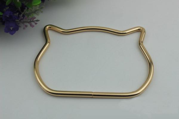 Popular wholesale zinc alloy cat head shape light gold metal bag hardware handle