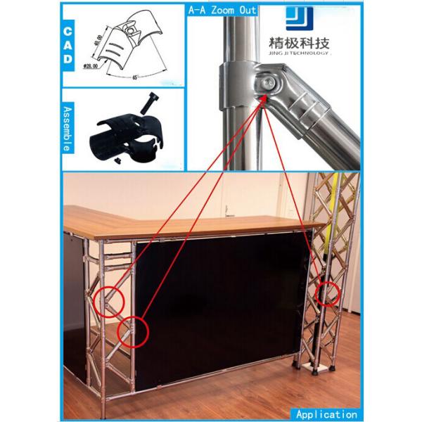 Покрынное пластмассой соединение трубы металла