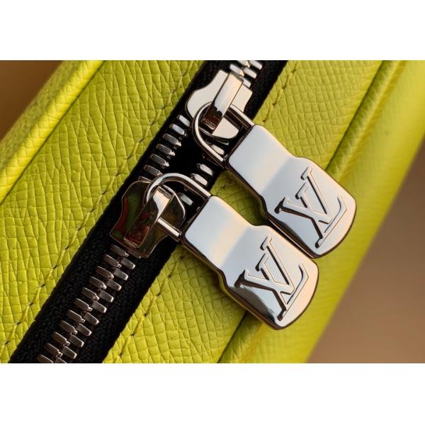 Black Square Taiga Leather Message Luxury Cross Body Bag Single Shoulder