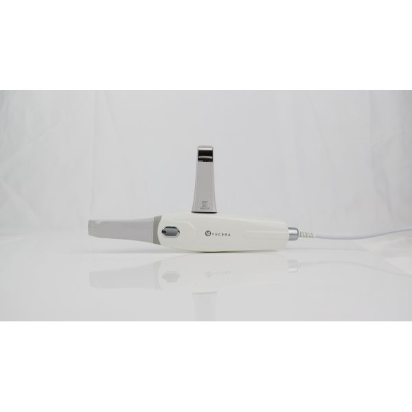 YUCERA YRC-S03 204g Lightweight Intraoral Scanner with ≤15μm Accuracy and 90s Full Arch Scan for Dental Labs