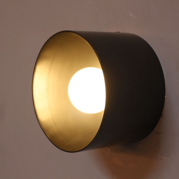 Brass Material Wall Lamp with 2700K Warm White Light and 30000 Hours Lifespan